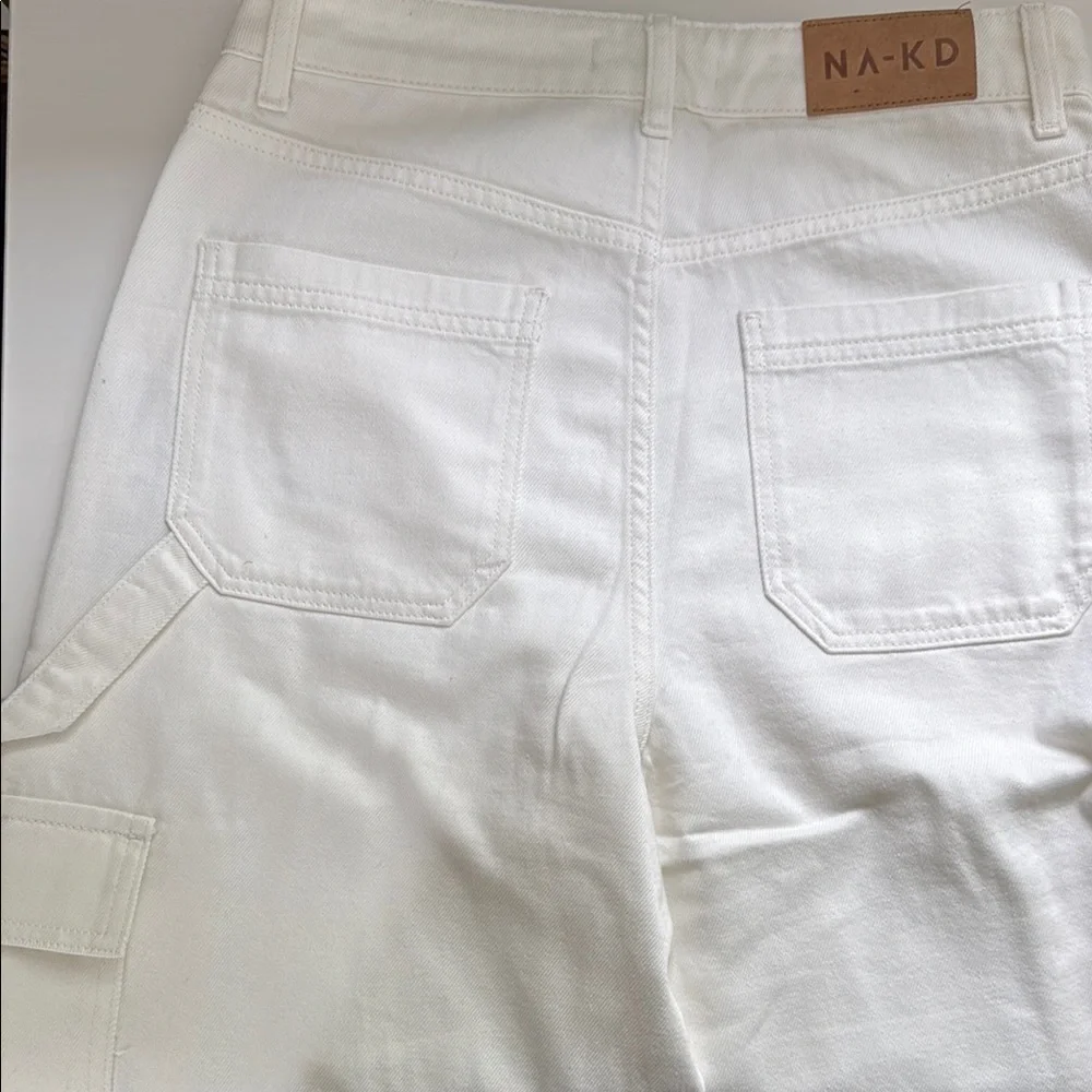 NA-KD White Utility Trousers - Picture 6 of 7